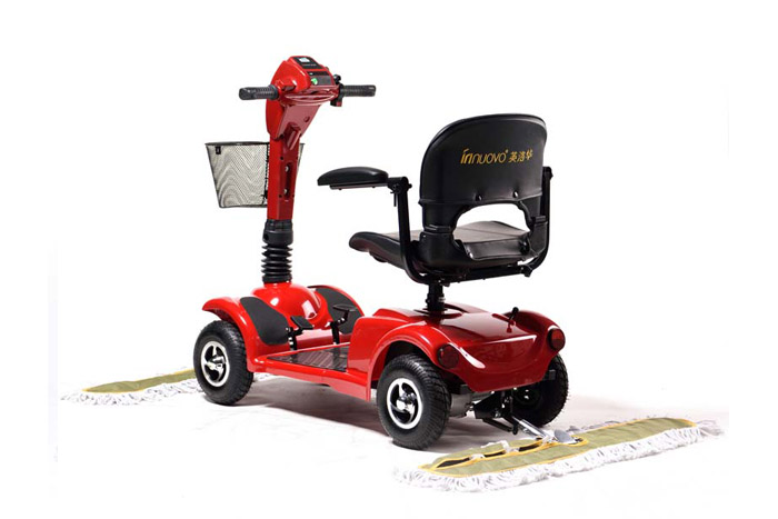 辦公樓商場(chǎng)四輪電動(dòng)塵推車(chē)101